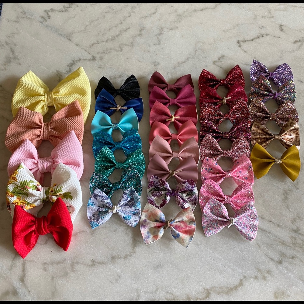 Girl hair bows on clips